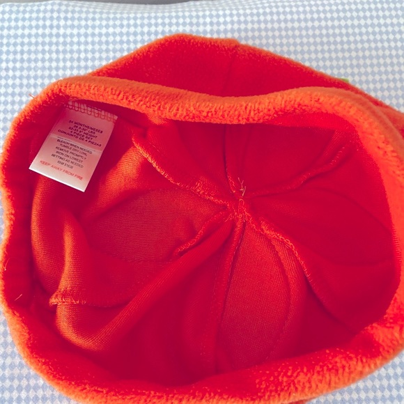 Cute Baby Pumpkin Costume Cap - Picture 3 of 4